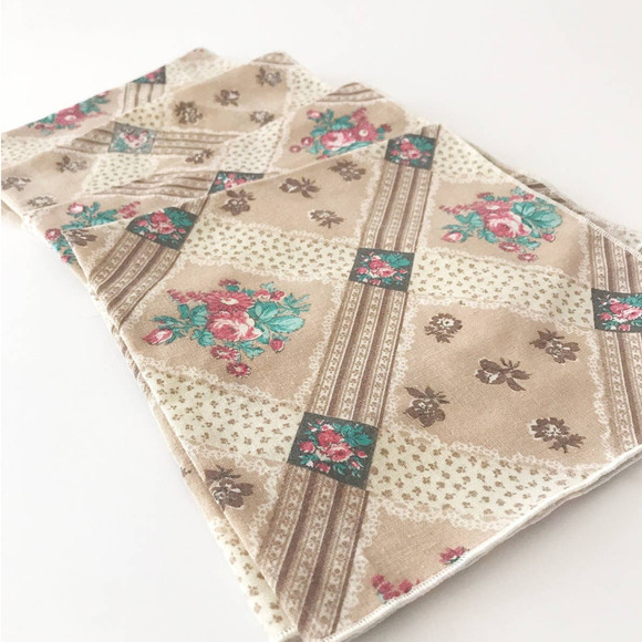 Cottagecore Cloth Napkins 70s Brown Floral Picnic - Picture 1 of 5